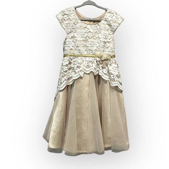 Jona Michelle Other - Jona Michelle Lace and Tulle Girls Dress size 5 Cream and Gold
